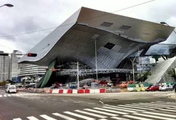 Centro de Cine de Busan - coop-himmelblau