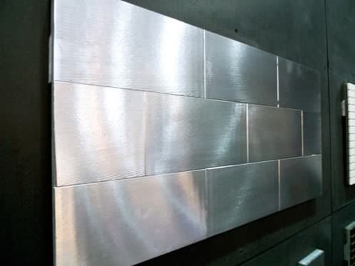 baldosas-aluminio-material aviones