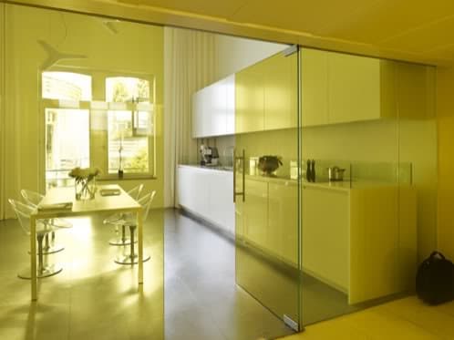 loft_G-apartamento con colores amarillo y blanco