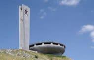 Monumento Buzludzha: Arquitectura abandonada