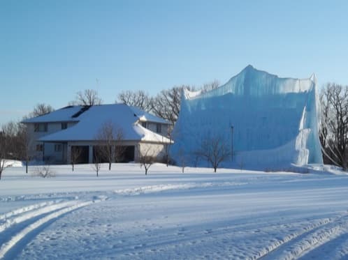 castillo de hielo con energía geotermal