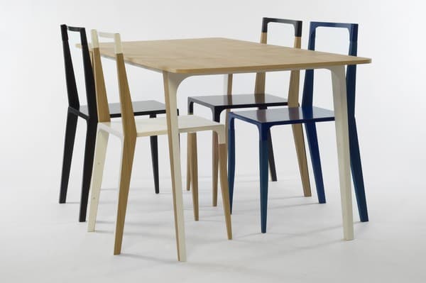 TABBED-mesa-sillas-madera_maciza-chapa