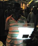 lampara-solar-LuminAID-3 lampara-solar-LuminAID