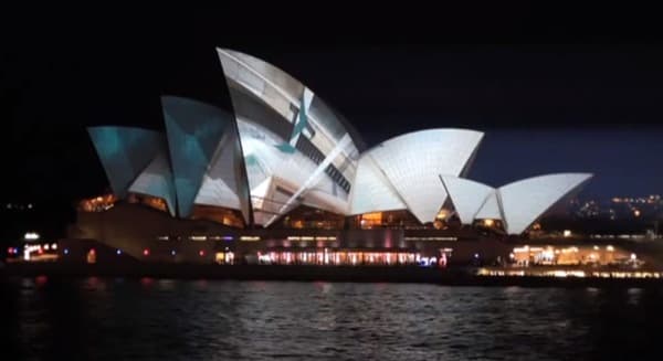 proyecciones-Urbanscreen-sobre-Opera-Sidney