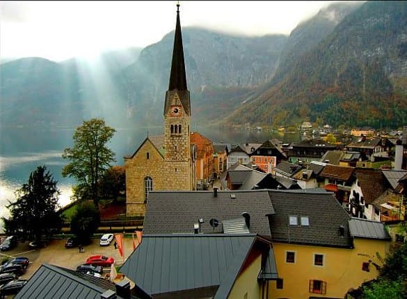 Iglesia-de-Hallstatt-Austria