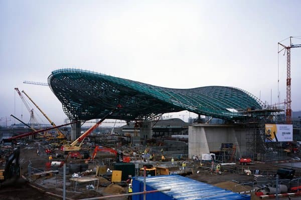 construcion Centro-Acuatico-Londres2012-Zaha-Hadid