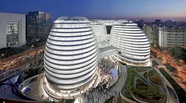 Galaxy-Soho-Zaha-Hadid-Pekin vista general al anochecer