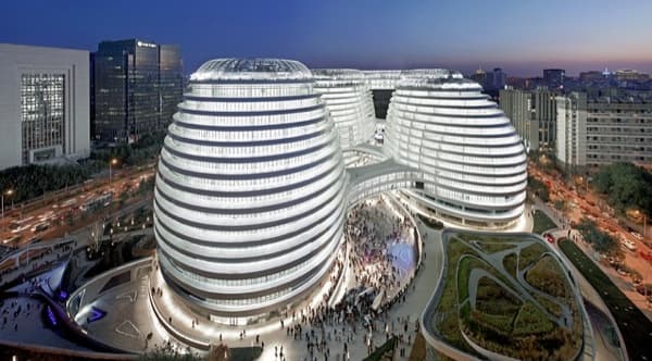 Galaxy-Soho-Zaha-Hadid-Pekin vista general al anochecer