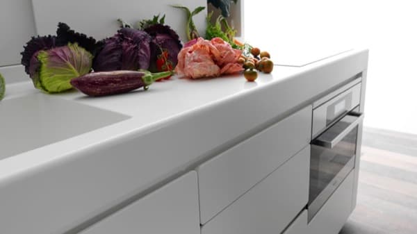 LacucinaAlessi-mueble-isla-corian