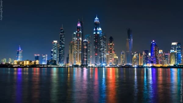 rascacielos-Dubai-de-noche