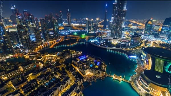 rascacielos-Dubai-vista-nocturna