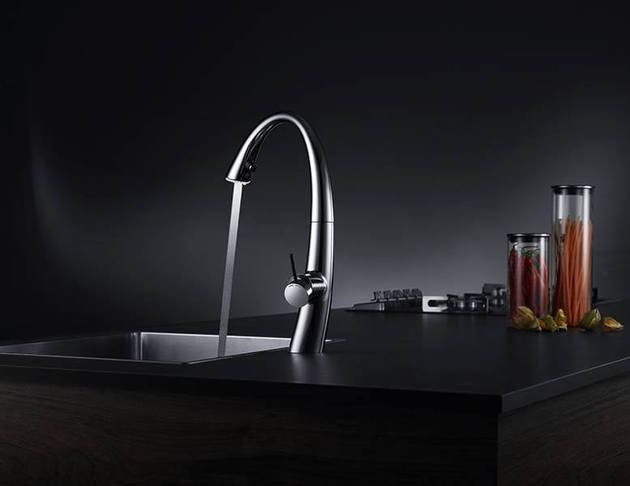 Grifo de cocina de diseño, con LED y mango extraíble | ZOE