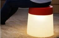 DOS funciones en UNA: lámpara LED y taburete