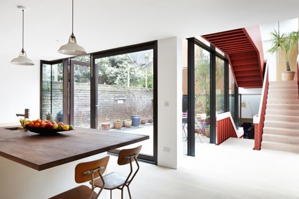 comedor-y-patio-Kew-House