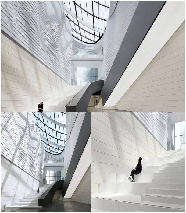 Museo-Arte-Contemporaneo-Yinchuan-escaleras