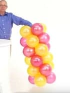 decoraciones con globos formando columnas