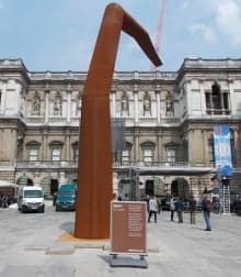 escultura cámara Spyre-Londres