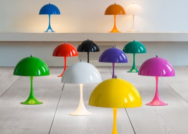 icónica lámpara de mesa Panthella Mini