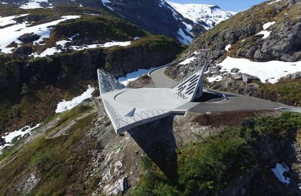 mirador de hormigón Utsikten Gaularfjellet