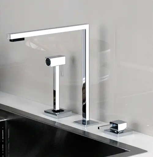 Minimo grifo minimalista de Gessi